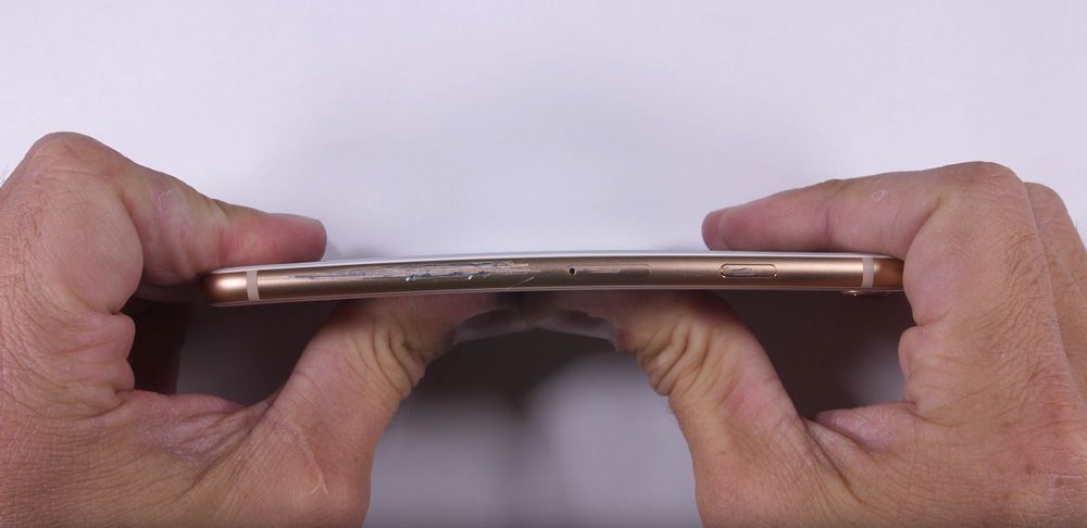 Resistencia a la torsión de la carcasa del iPhone 8