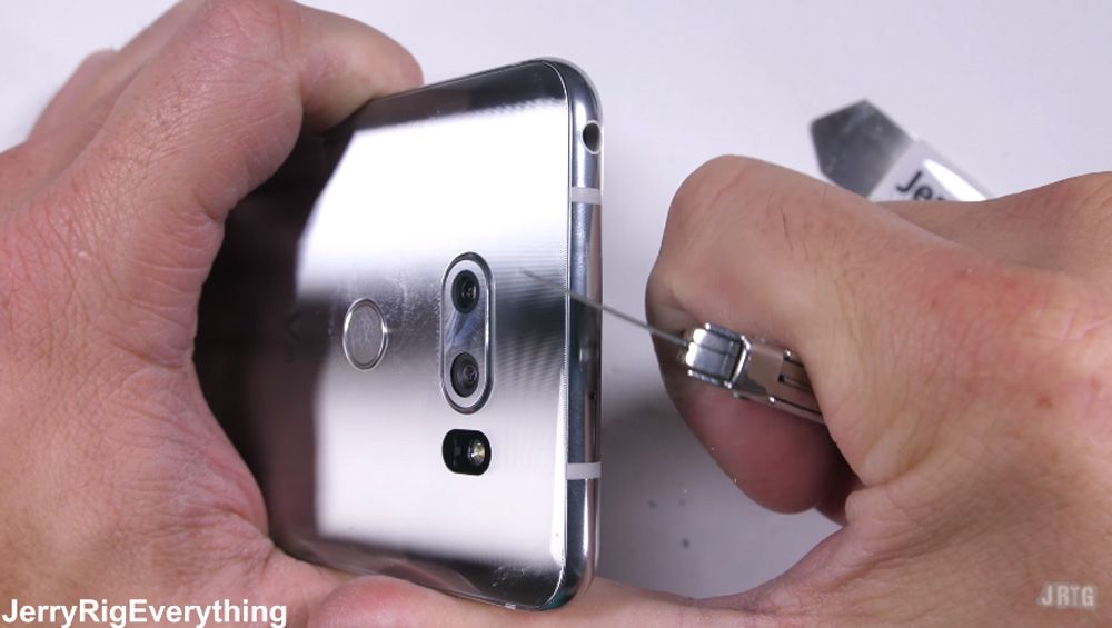Resistencia de la carcasa del LG V30