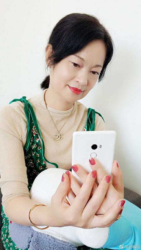 Xiaomi Mi Mix 2 con carcasa de cerámica blanca