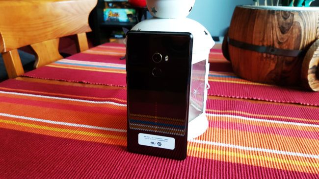 Aspecto posterior del Xiaomi Mi Mix 2