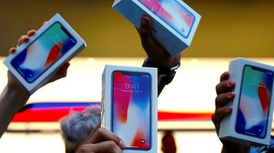 iPhone X en su caja de embalaje