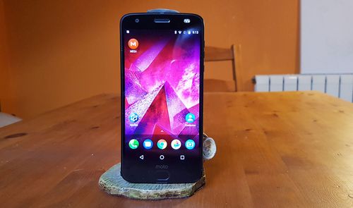 Teléfono Motorola Moto Z2 Force