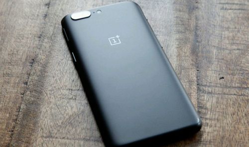Carcasa trasera del OnePlus 5T