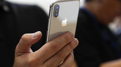 iPhone X