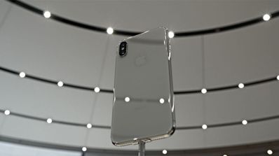 Acabado brillante de un iPhone X