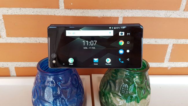 Modo atril del ZTE Axon M