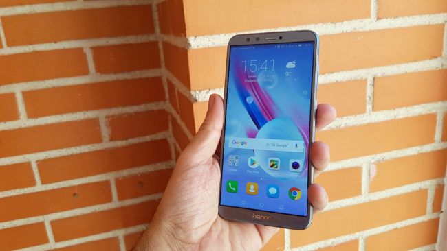 Honor 9 Lite en la mano