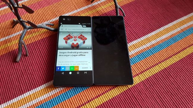 Pantalla individual del ZTE Axon M