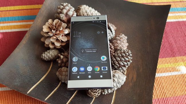 Imagen frontal del Sony Xperia XA2