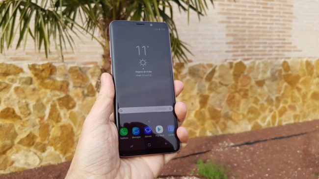 Imagen frontal del Samsung Galaxy S9+