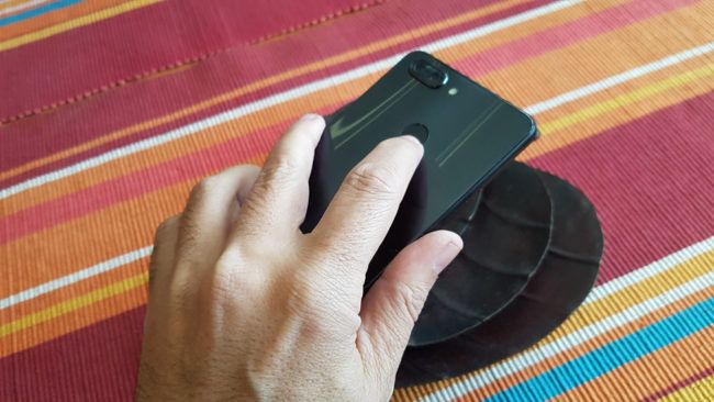 Uso del lector de huellas del ZTE Blade V9