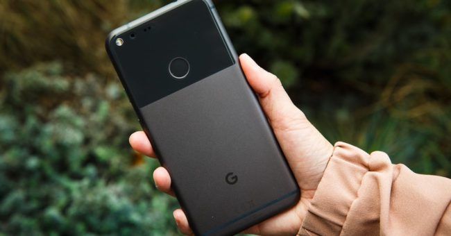 google pixel xl en mano
