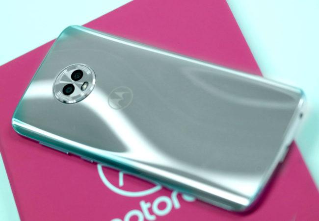 Motorola Moto G6 diseño