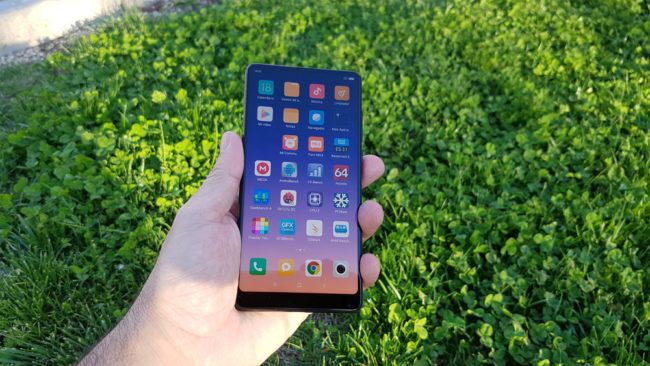 Imagen frontal del Xiaomi Mi Mix 2S