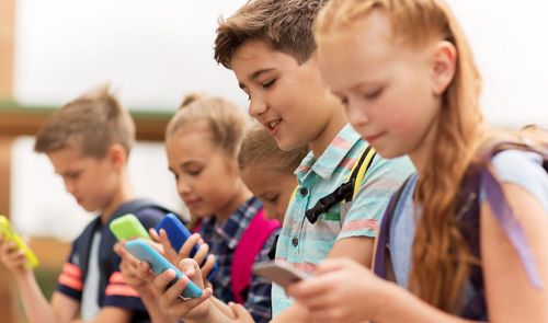 niños smartphone