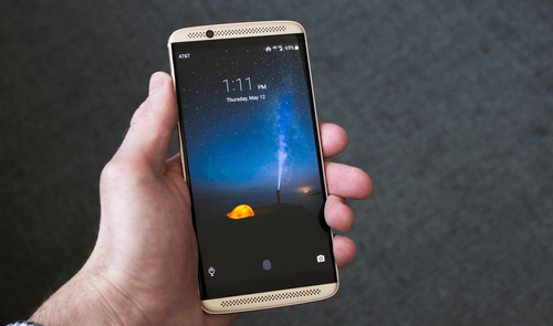 ZTE Axon 7