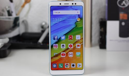 Imagen del Prueba y opinión del Xiaomi Redmi Note 5 con fondo blanco