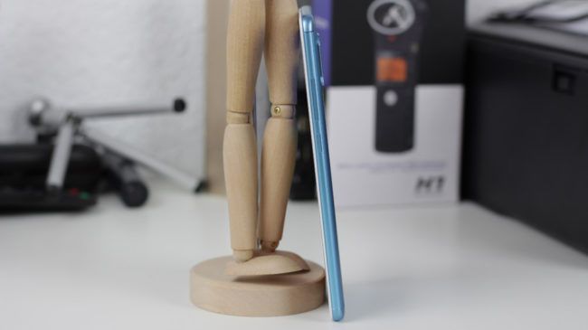 Imagen lateral del Xiaomi Redmi Note 5