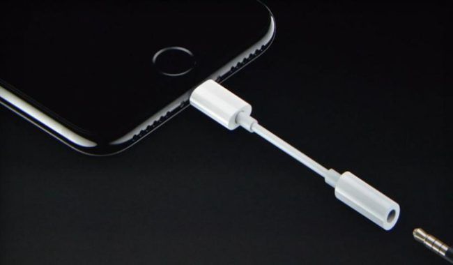 adaptador de Lightning a jack de 3.5mm