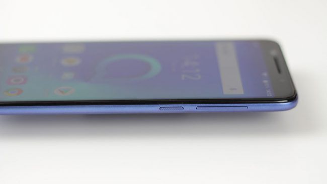 Lateral Alcatel 3X