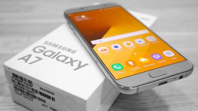 Galaxy A7 (2017)