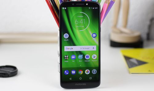 Imagen frontal del Moto G6 Play