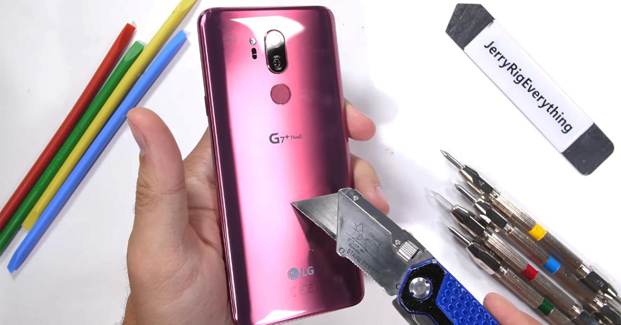 Test de resistencia del LG G7 ThinQ en vídeo