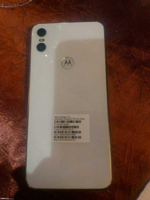 imágenes reales del Motorola One