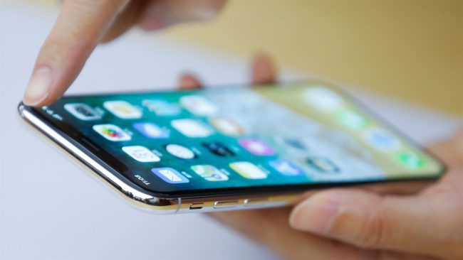iPhone X