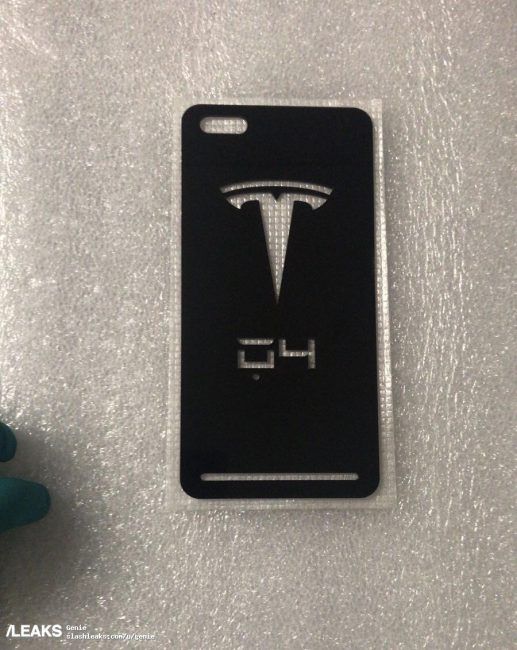 smartphone tesla