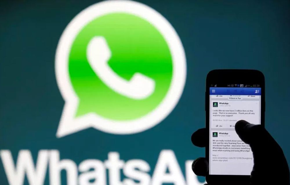 Icono de WhatsApp de fondo
