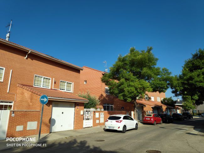Foto paisaje Pocophone F1