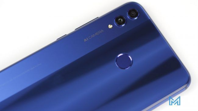 Lector de huellas integrado en el Honor 8X