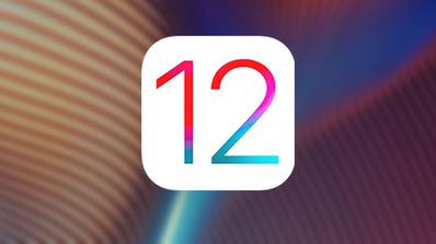 Logotipo de iOS 12 con fondo de varios colores