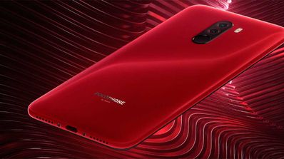 Pocophone F1 color rojo