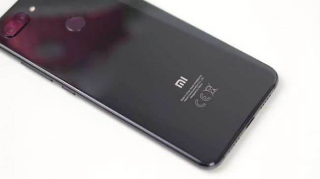 Imagen trasera del Xiaomi Mi 8 Lite