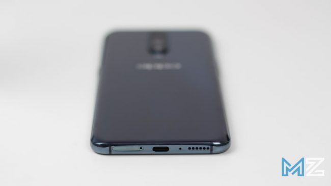 Puerto USB del Oppo RX17 Pro