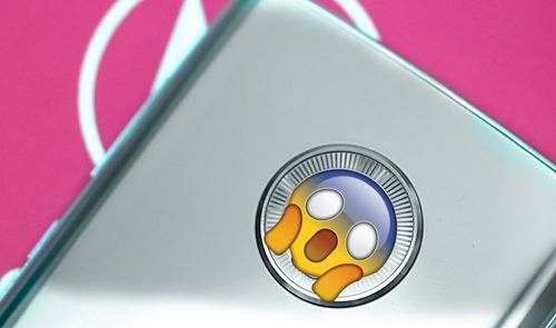 Moto G6 portada emoji