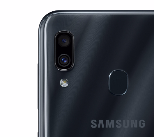 Samsung Galaxy A30