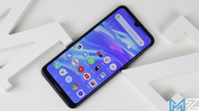 Imagen frontal del Huawei Y7 2019