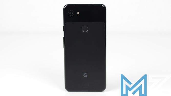 Imagen trasera del Google Pixel 3a XL