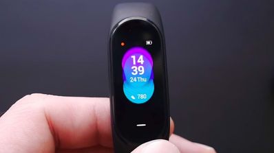 Xiaomi-Mi-Band-4-0-4
