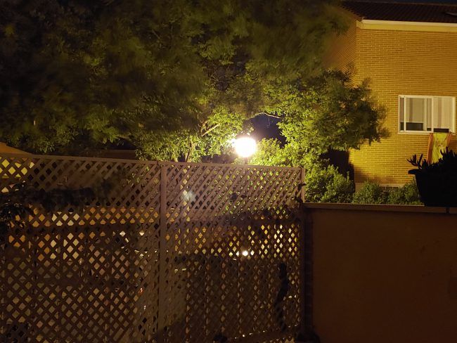 Zoom 2x noche LG V50 ThinQ 5G