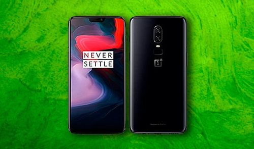 OnePlus 6 sobre fondo verde