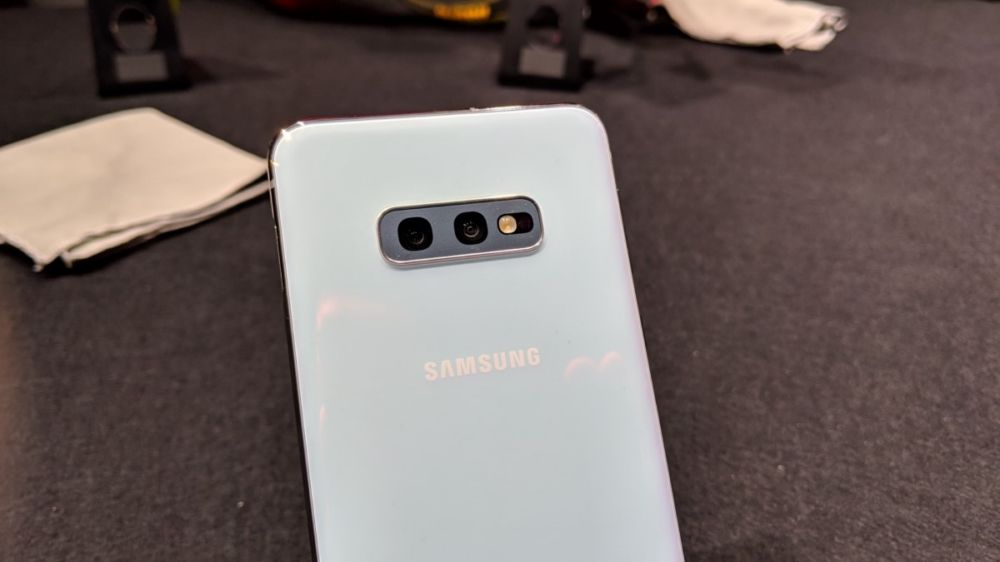 Samsung Galaxy S10e camaras