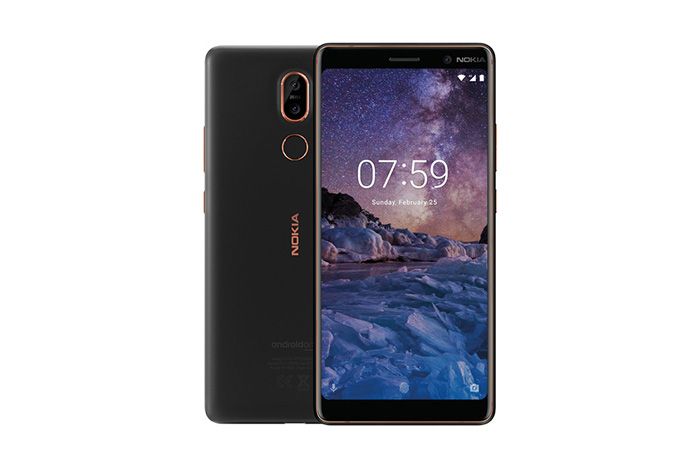 Frontal y trasera Nokia 7 Plus