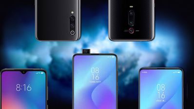 Distintos móviles de Xiaomi en su parte frontal y trasera