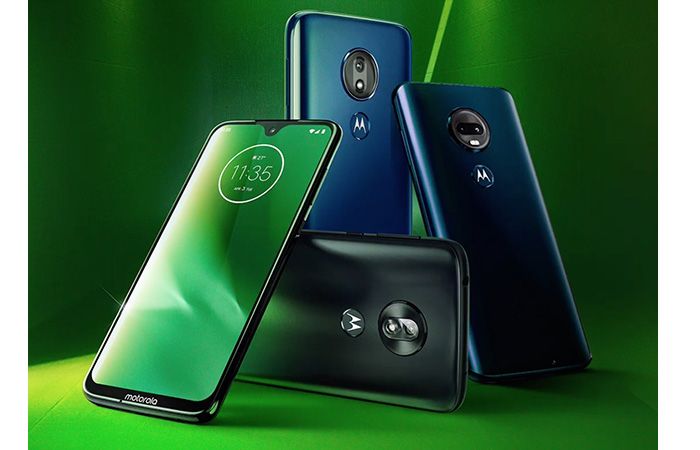 frontal y trasera del moto g7