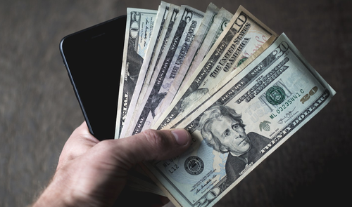 telefono y dinero