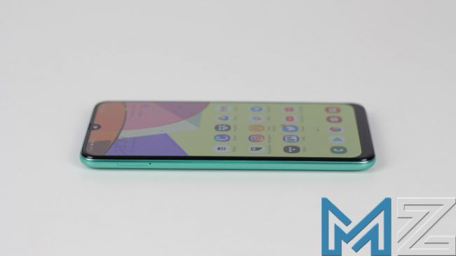 Imagen lateral del Samsung Galaxy M30s